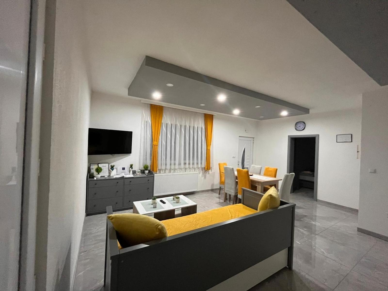 Apartman Rita Слуни Екстериор снимка