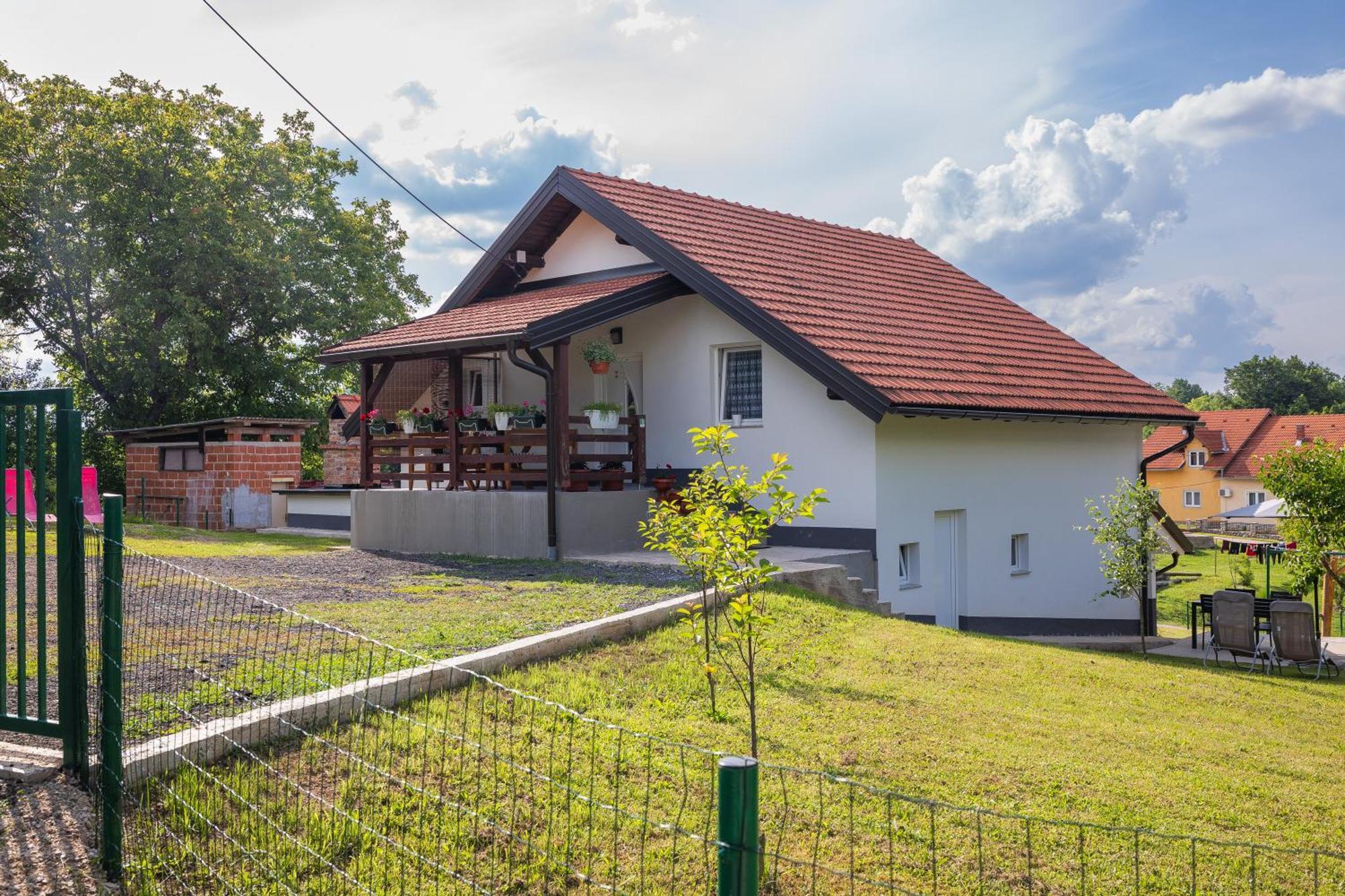 Apartman Rita Слуни Екстериор снимка